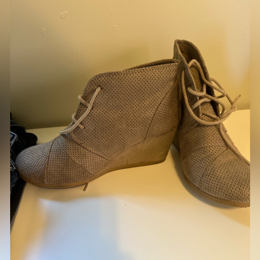 Beige booties